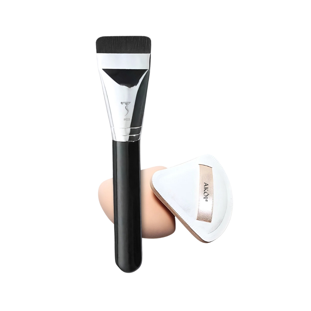 #03 Foundation Brush Set